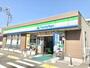 コンビニ　ファミリーマート 調布仙川町一丁目店（コンビニ）まで53m