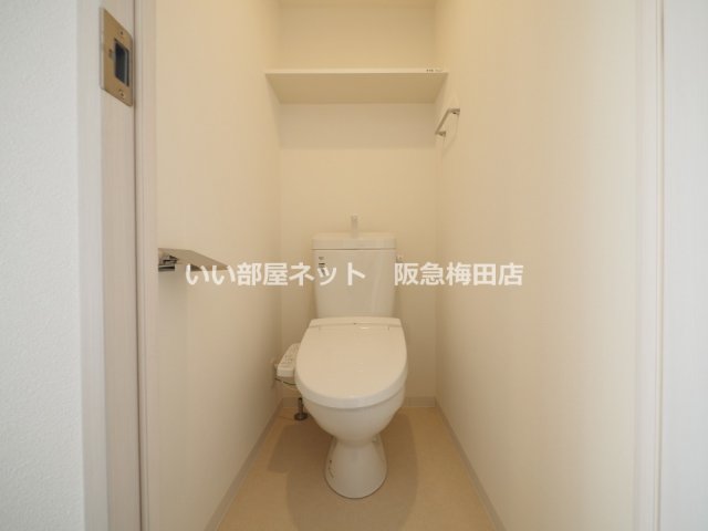 トイレ　同仕様写真となります。