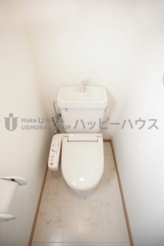 トイレ　同物件、同間取の別部屋の写真です。現況優先でお願いします。