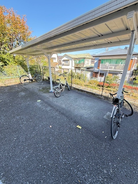 その他共有部分　バイクはサイズご相談ください♪
