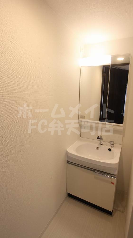洗面設備　使いやすい洗面所です