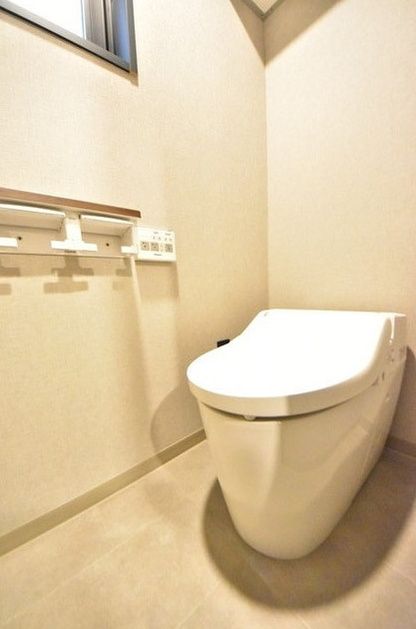 ディスティーノレジデンシア荒川のトイレ写真