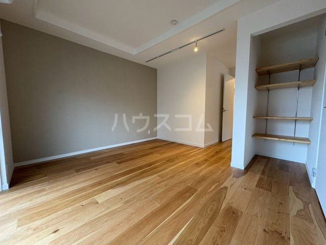 栄和町戸建ての居間写真