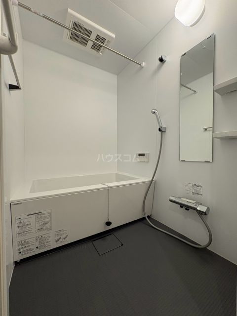 栄和町戸建ての風呂写真
