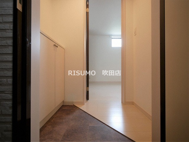 Fasecia rosaの玄関写真