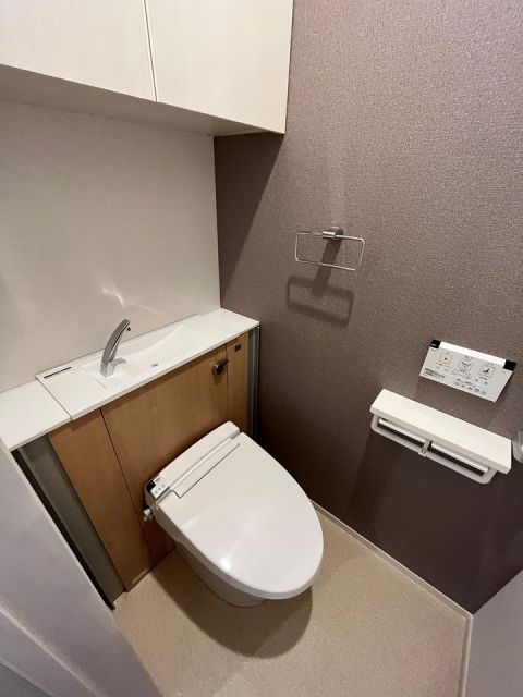 カーディナルのトイレ写真
