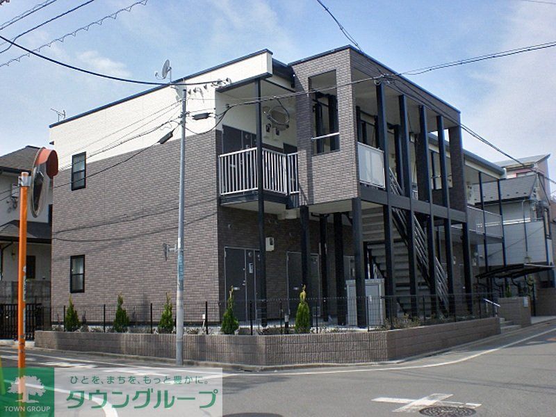レオパレス経堂の外観写真