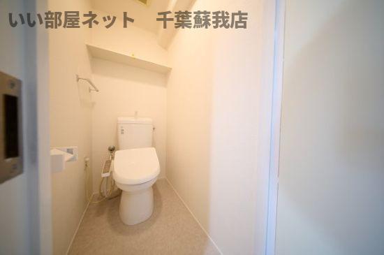 トイレ　落ち着いたトイレです