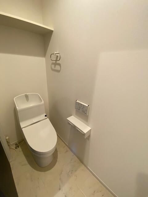 トイレ　コンパクトで使いやすいトイレです