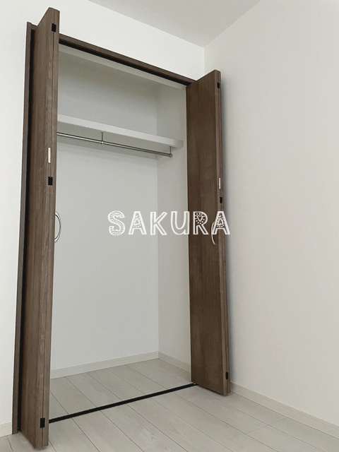 収納　お荷物の多い方でも安心のクローゼット付き♪