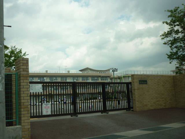 小学校　市立宮久保小学校（小学校）まで950m