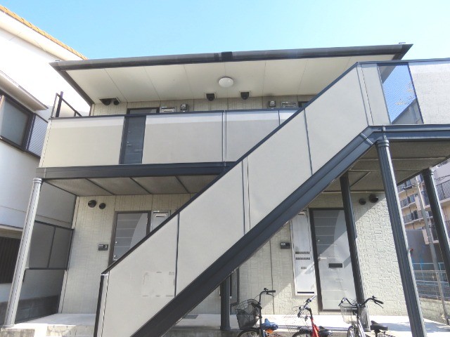 大阪府堺市西区浜寺船尾町西３（アパート）の賃貸物件の外観