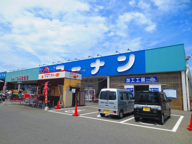 【泉佐野市笠松のマンションのホームセンター】