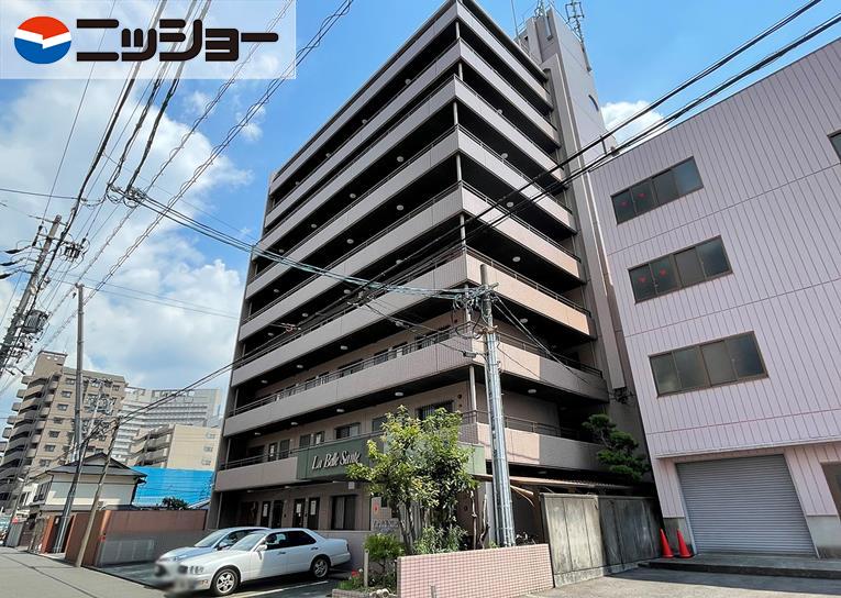 ラ　ベルサンテの建物外観