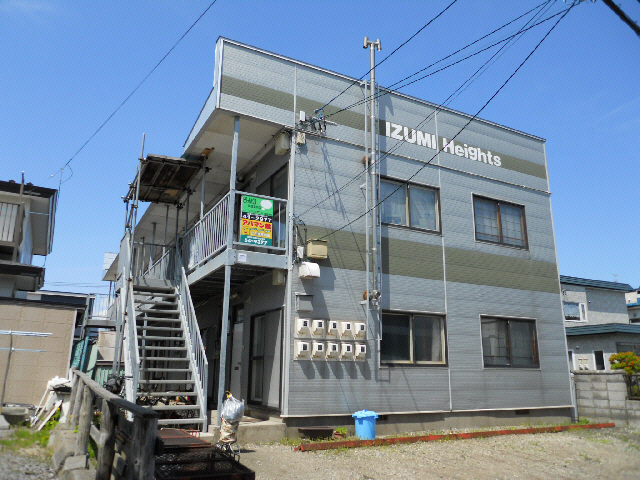 函館市湯浜町のアパートの建物外観