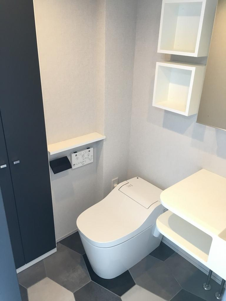 トイレ　※別号室参考画像