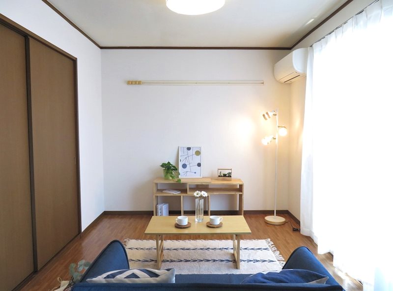 居室・リビング　南東向きの明るいお部屋です♪（家具・雑貨はイメージとなります