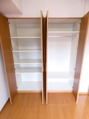 収納　※別部屋参考写真