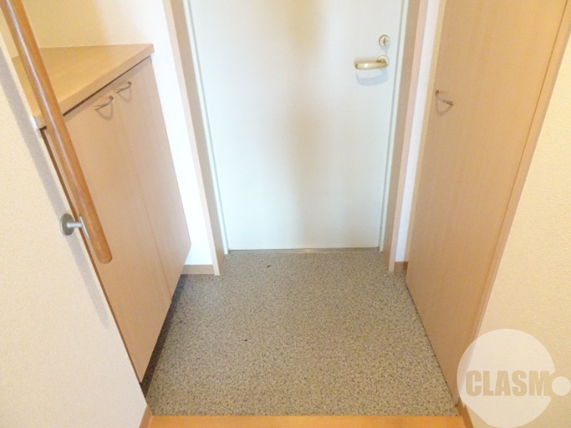 玄関　シューズボックスあり♪