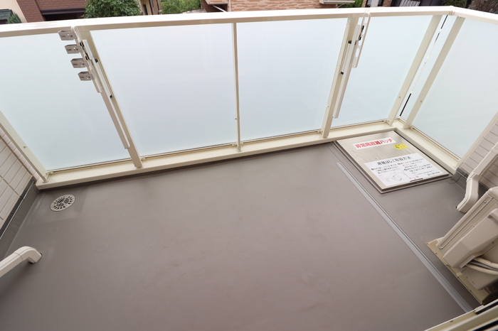 バルコニー　広々バルコニーです。