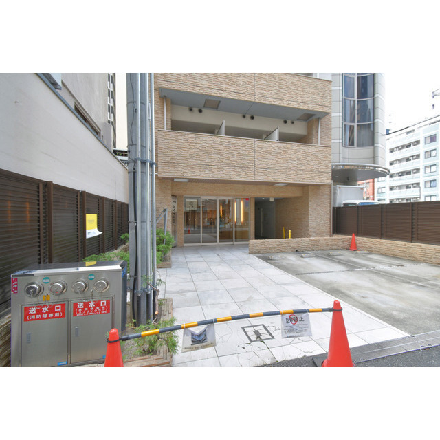 エントランス　毎日通るエントランスはこのようになっています