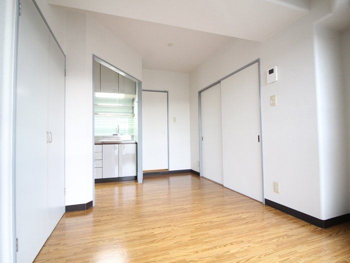 居室・リビング　別室参考写真