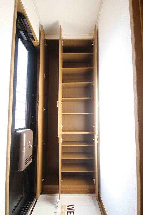 収納　シューズボックス