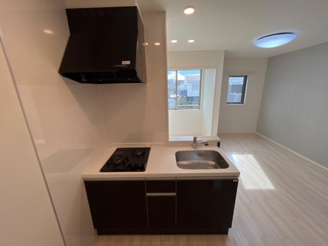 キッチン　キッチン（イメージ）