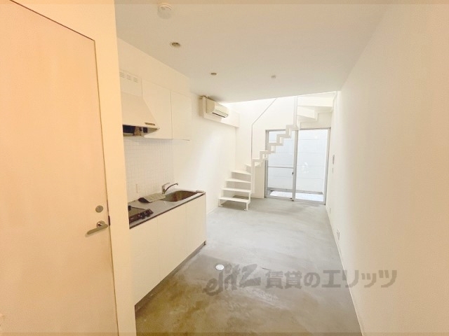 居室・リビング　リビング