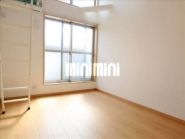 居室・リビング　別の部屋の写真となります。参考にして下さい。