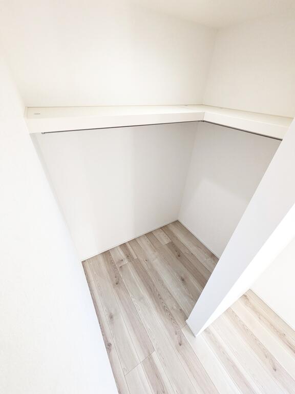 収納　ウォークインクローゼット