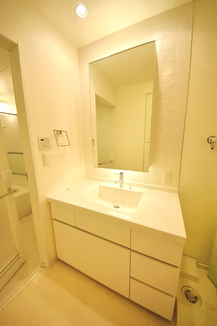 洗面設備　～朝の準備はこちらっ～