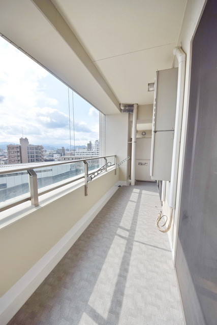 バルコニー　～洗濯物干そうっ～