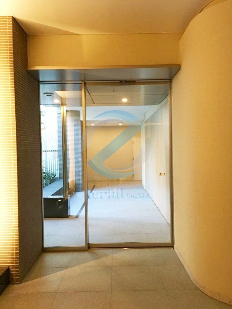 ロビー　エントランス