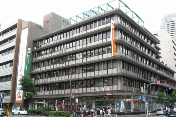 郵便局　芝郵便局（郵便局）まで346m