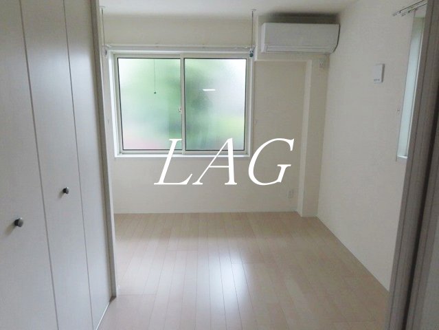 居室・リビング　洋室のお部屋です。