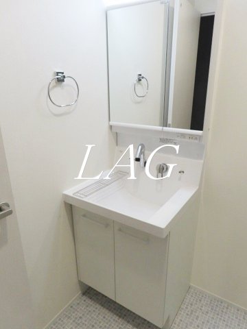洗面設備　洗面台です。