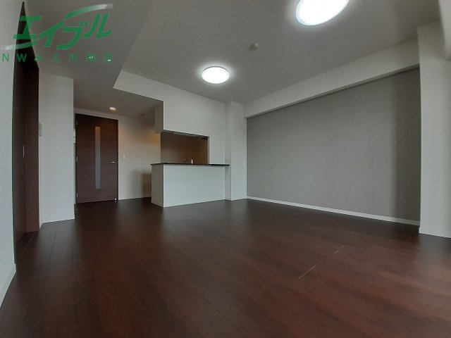 居室・リビング　同タイプの画像です