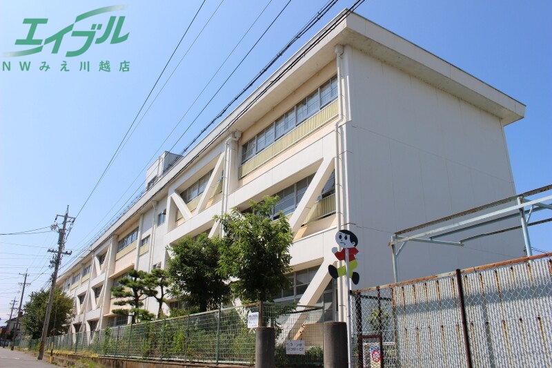 小学校　桑名市立益世小学校（小学校）まで478m