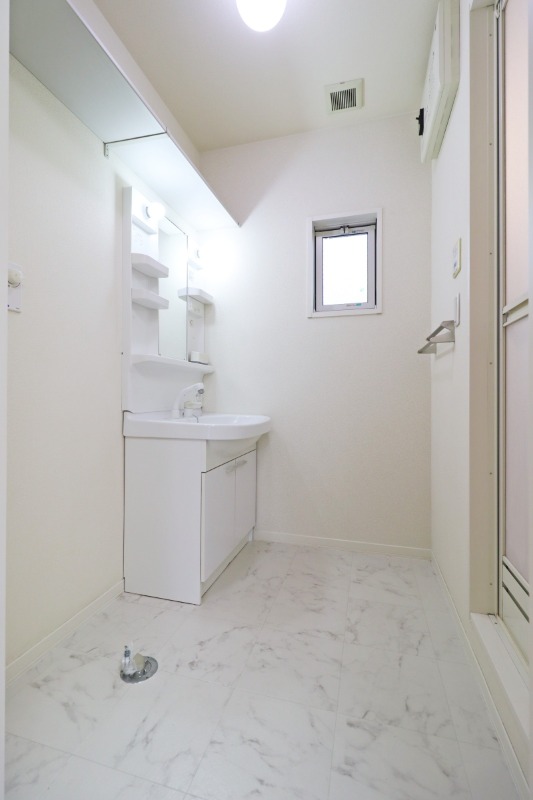 洗面設備　図面と現状に相違がある場合には現状を優先