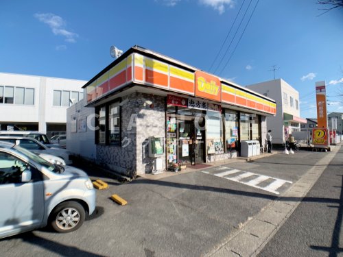 コンビニ　デイリーヤマザキ 刈谷末広2丁目店（コンビニ）まで818m