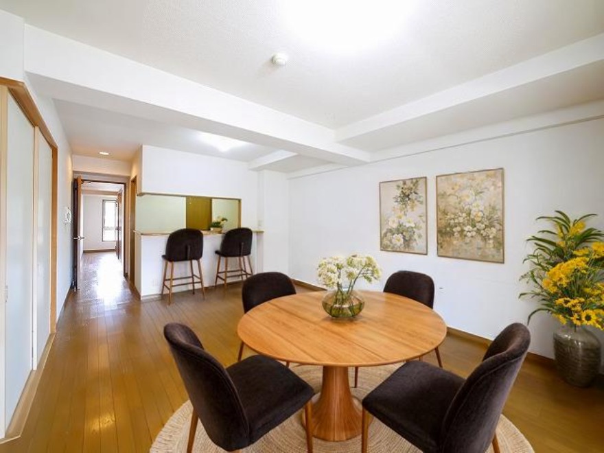 居室・リビング　CGで家具等を配置したもので家具等は含まれません。