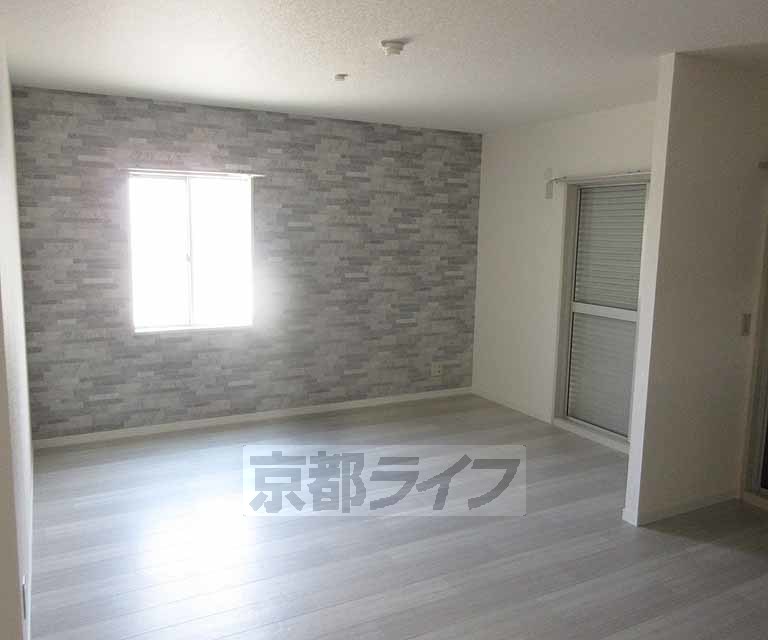 居室・リビング　壁紙のオシャレなお部屋です！
