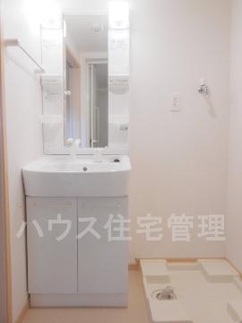 洗面設備　洗髪洗面化粧台