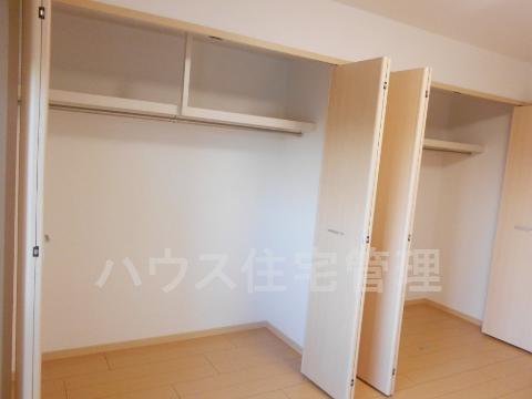 収納　クローゼット