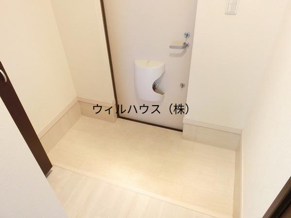 玄関　シューズボックスあり！