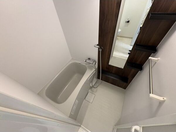 バス・シャワールーム　同マンション別部屋　イメージ写真
