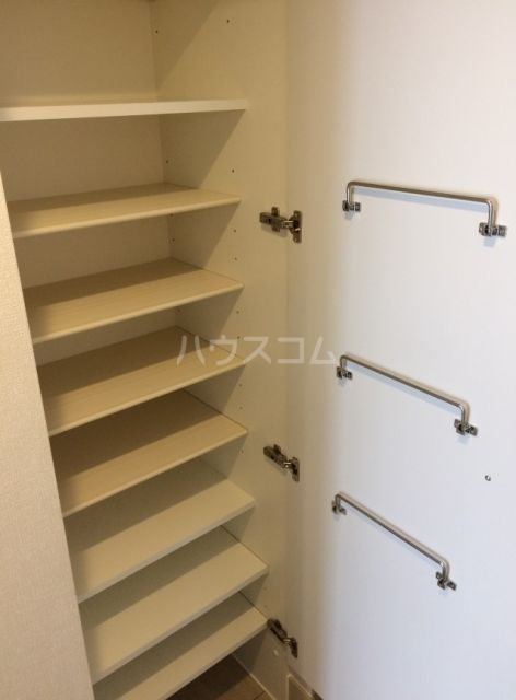 収納