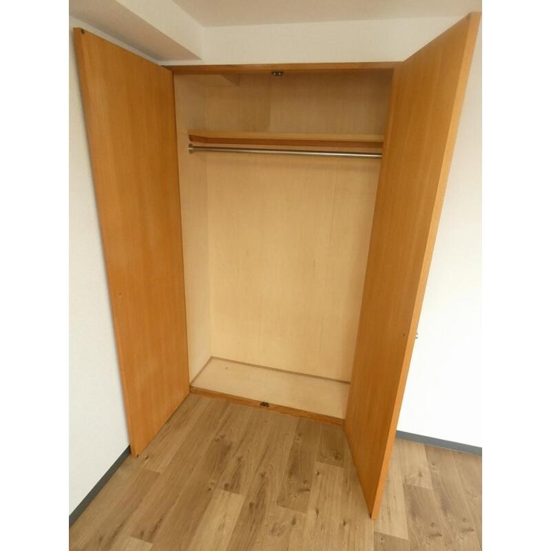 収納　同一物件別部屋写真