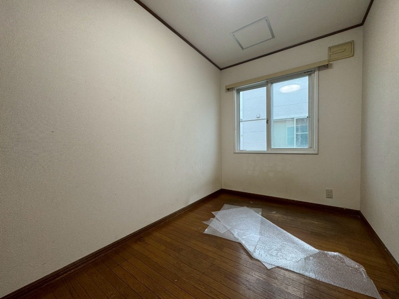 その他部屋・スペース　寝室です。部屋をどう使うかはあなた次第です！